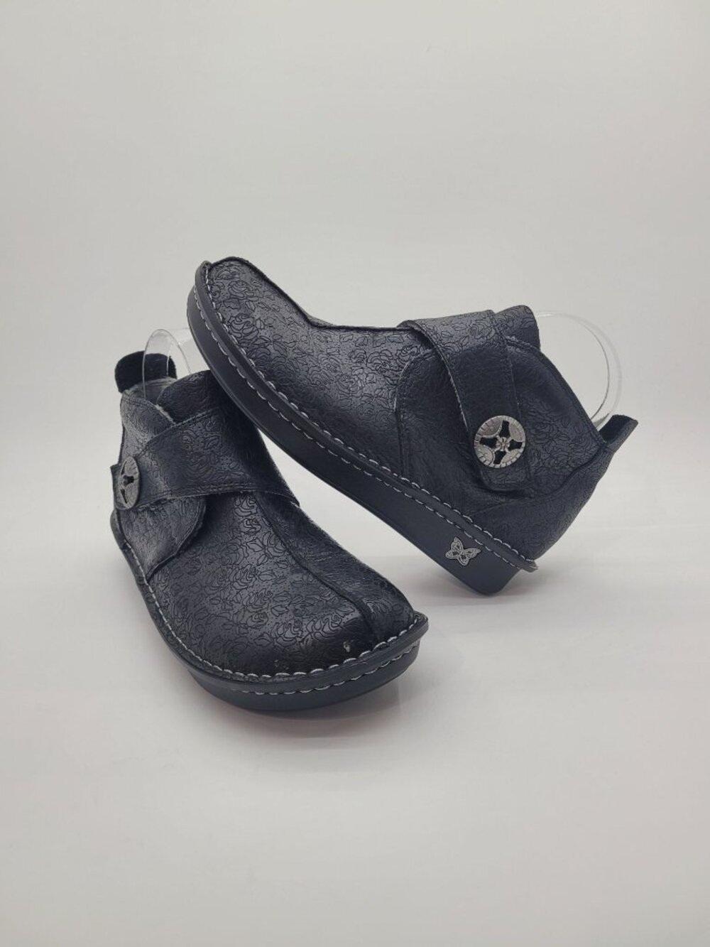 NWOB Alegria Caiti Black Leather Rose Embossed Tooled Leather Booties Size 38